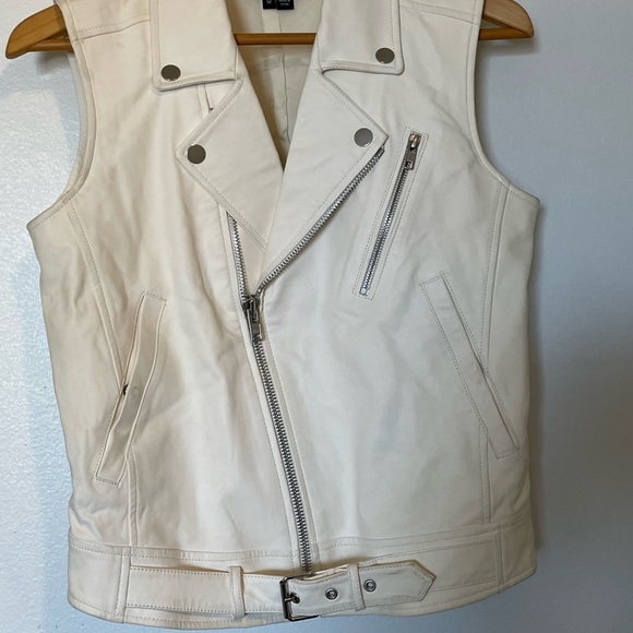 Theory Jackets & Blazers - THEORY white moto 100% lambskin leather vest